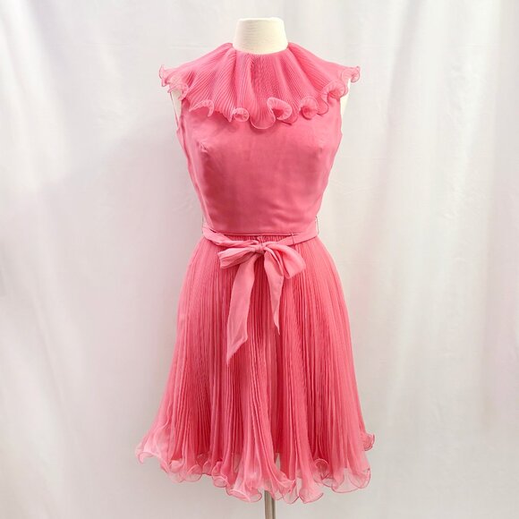 Dresses & Skirts - Vintage pink ruffle knife-pleat dress - fits like a small